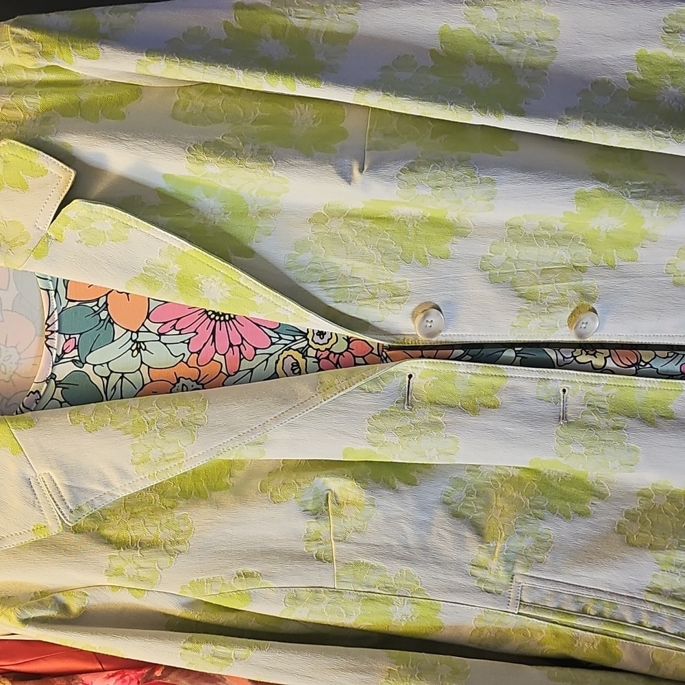 Floral Patterned Blazer